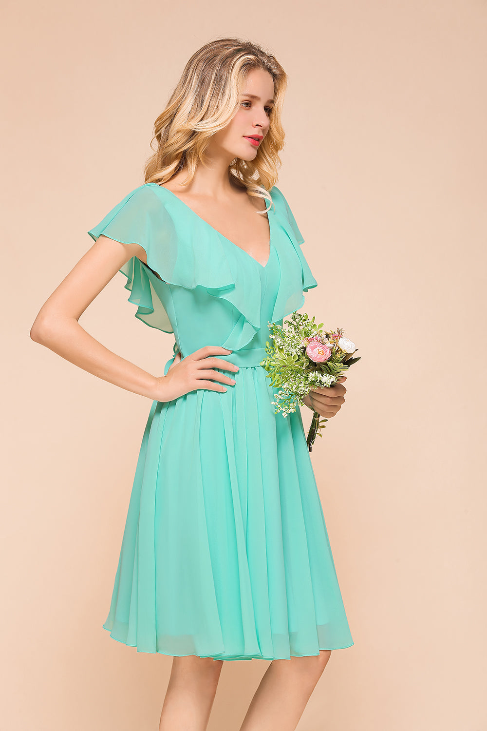 Bestellen Sie Brautjungfernkleider Kurz Mint Grün online bei babyonlinedress.de. Chiffon Kleider Günstig für Sie zur Hochzeit gehen.