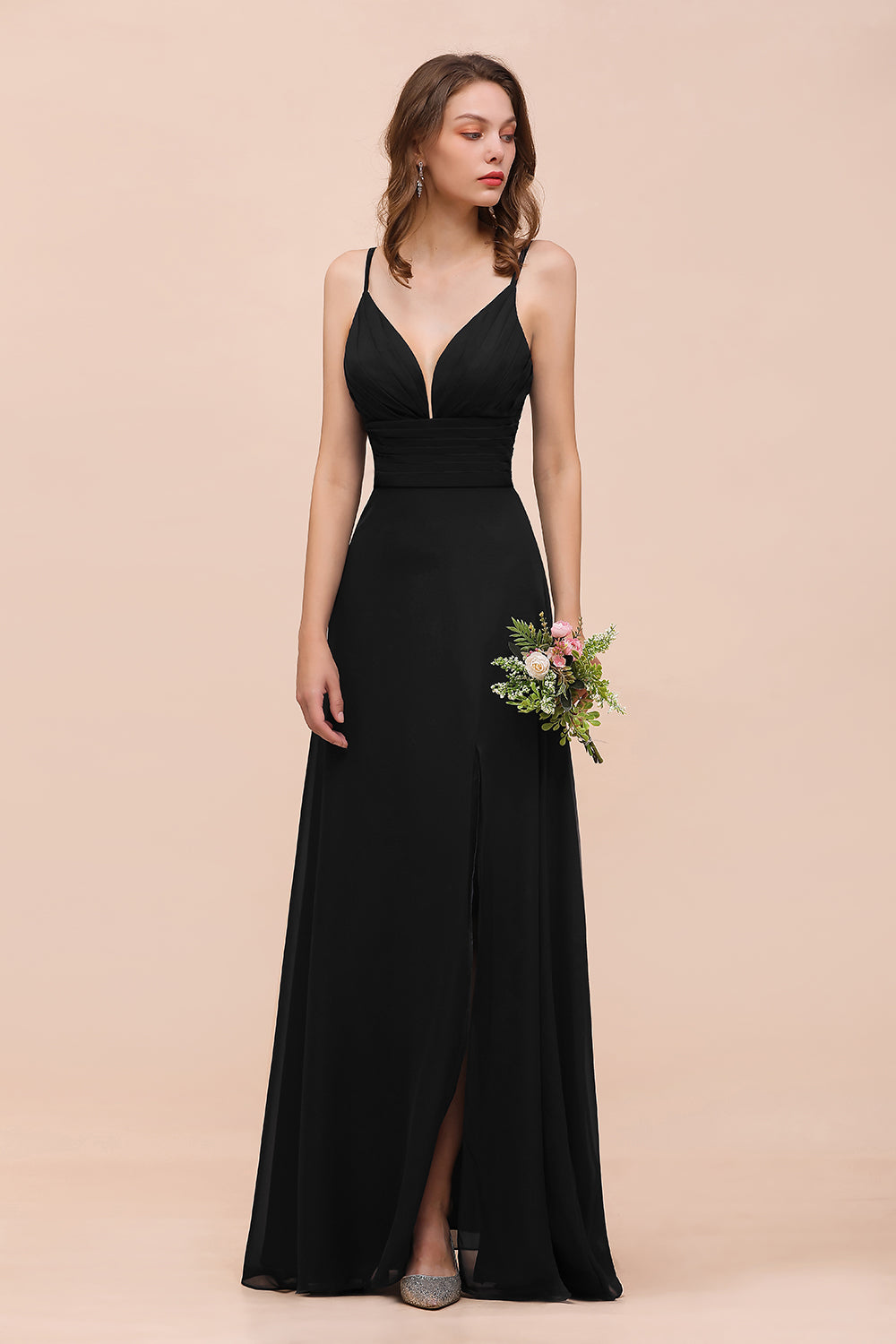 Bestellen Sie Schwarze Brautjungfernkleider Lang Günstig online bei babyonlinedress.de. Kleid für Brautjungfern maß geschneidert bekommen.