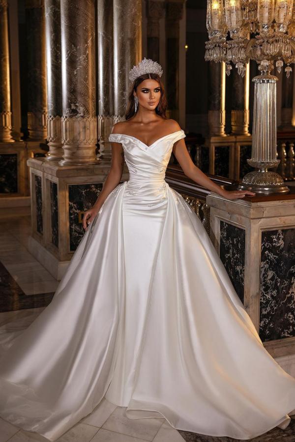Bestellen Sie bei babyonlinedress.de Elegante Brautkleider A Linie online. Satin Hochzeitskleider für Sie maß geschneidert kaufen.