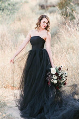 Bestellen Sie Schwarze Brautkleid Schlicht online bei babyonlinedress.de. Tüll Hochzeitskleid Online für Sie zur Hochzeit gehen.