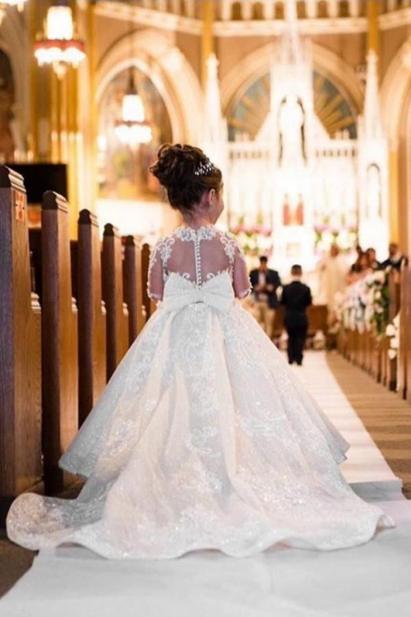 Suchen Sie Hochzeitskleider für Kinder online bei babyonlinedress.de. Blumenmädchen Kleid nach maß Anfertigen online.