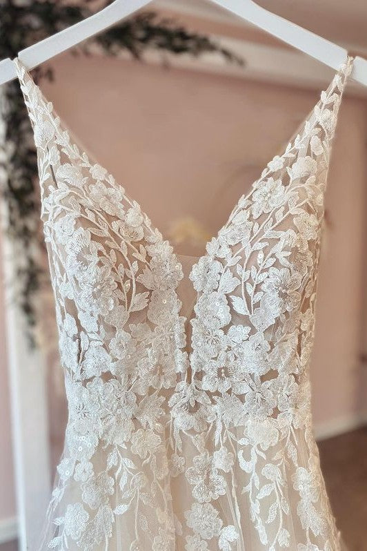 Finden Sie bei babyonlinedress.de Sexy Hochzeitskleider Boho online. Brautkleider mit Spitze aus tüll zur Hochzeit gehen.