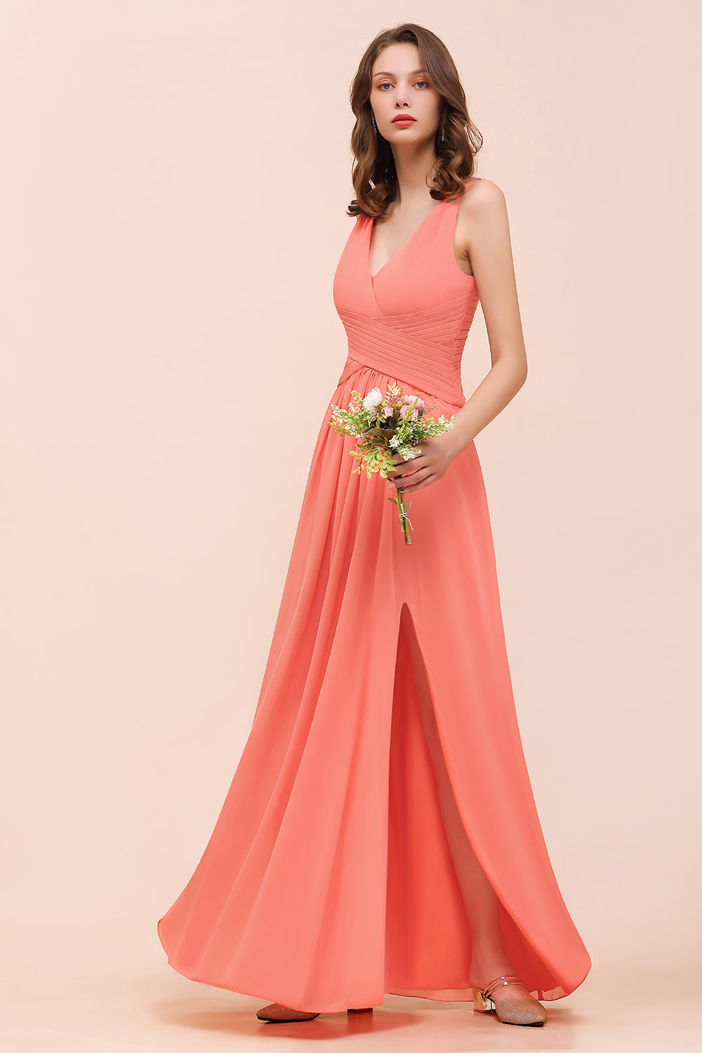 Suchen Sie Schlichte Brautjungfernkleider Lang online bei babyonlinedress.de. Coral Brautjungfernkleid Günstig für Sie zur Hochzeit gehen.