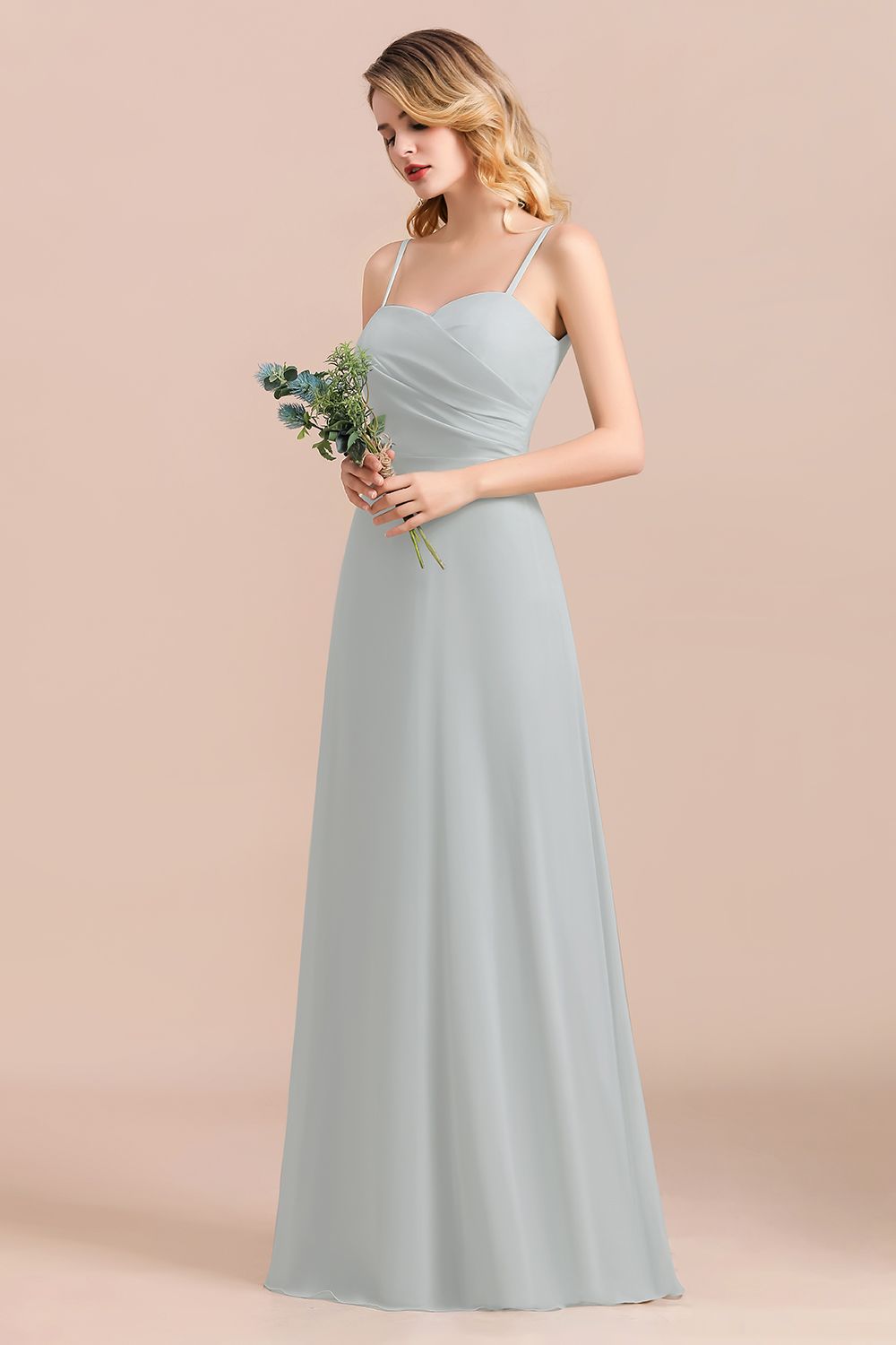 Suchen Sie Schlichtes Abendkleid Chiffon online bei babyonlinedress.de. Brautjungfernkleider Lang Günstig für Sie maß geschneidert kaufen.