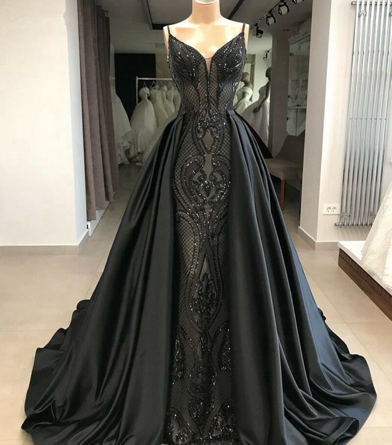 Kaufen Sie Abendkleider Lang Glitzer online bei Thekleid.de. Schwarze Abiballkleider mit Spitze für Sie zum Abiball gehen.