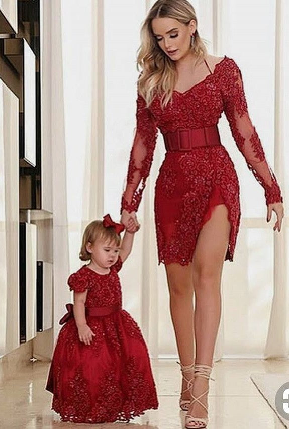 Hier können Sie Elegante Rote Abendkleider Kurz online bei Thekleid.de. Mini Mutter Abendmoden Spitze online für Sie zum Abend Party.