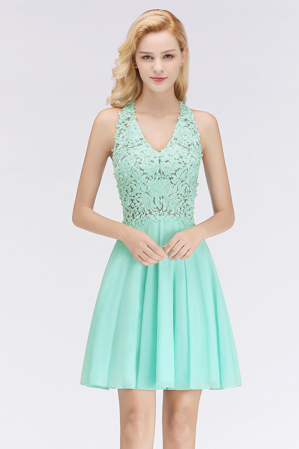 hier können Sie Mint Grün Chiffon Brautjungfernkleider mit Spitze online bei babyonlinedress.de. Kleider Zur Hochzeit Unter50 für Sie online kaufen.