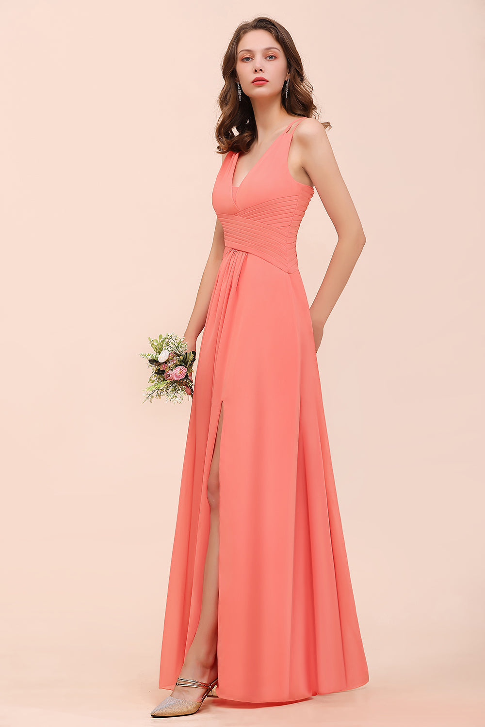 Suchen Sie Schlichte Brautjungfernkleider Lang online bei babyonlinedress.de. Coral Brautjungfernkleid Günstig für Sie zur Hochzeit gehen.