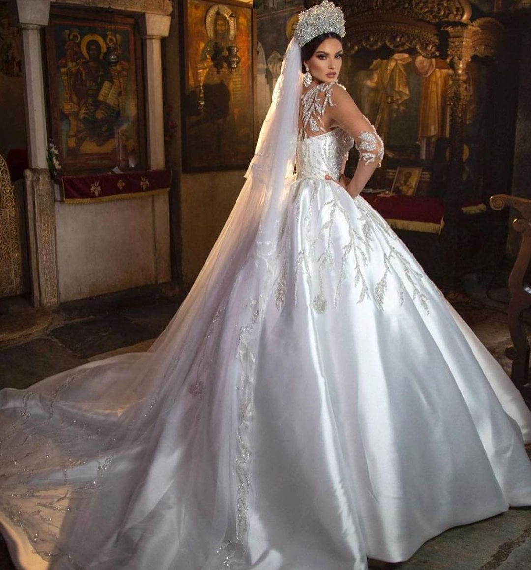 Bestellen Sie Extravagante Hochzeitskleider Prinzessin online bei babyonlinedress.de. Brautkleider Mit Ärmel für Sie zur hochzeit gehen.