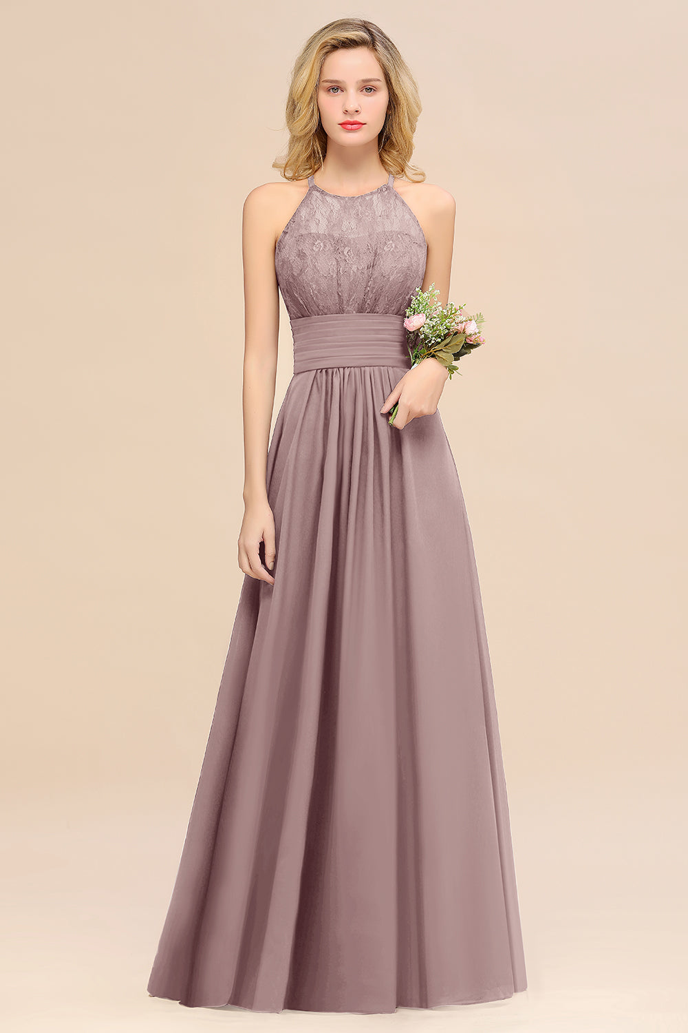 BMbridal Elegant Neckholder Rüschen Ärmellos Grape Spitze Bridesmaid Dresses Affordable