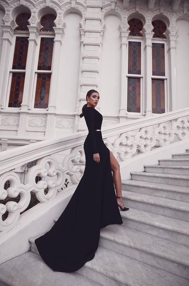 Bestellen Sie Elegante Abendkleider Lang Schwarz online bei Thekleid.de. Abiballkleider Mit Ärmel Online für Sie zum abiball gehen.