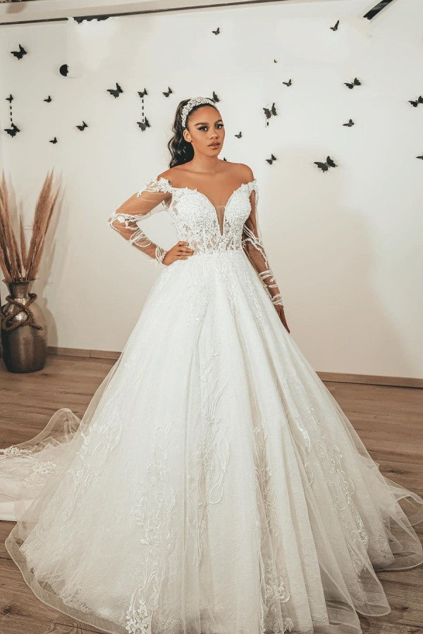Finden Sie Moderne Brautkleider mit Ärmel online bei babyonlinedress.de. Hochzeitskleider A Linie Spitze für Sie zur Hochzeit gehen.