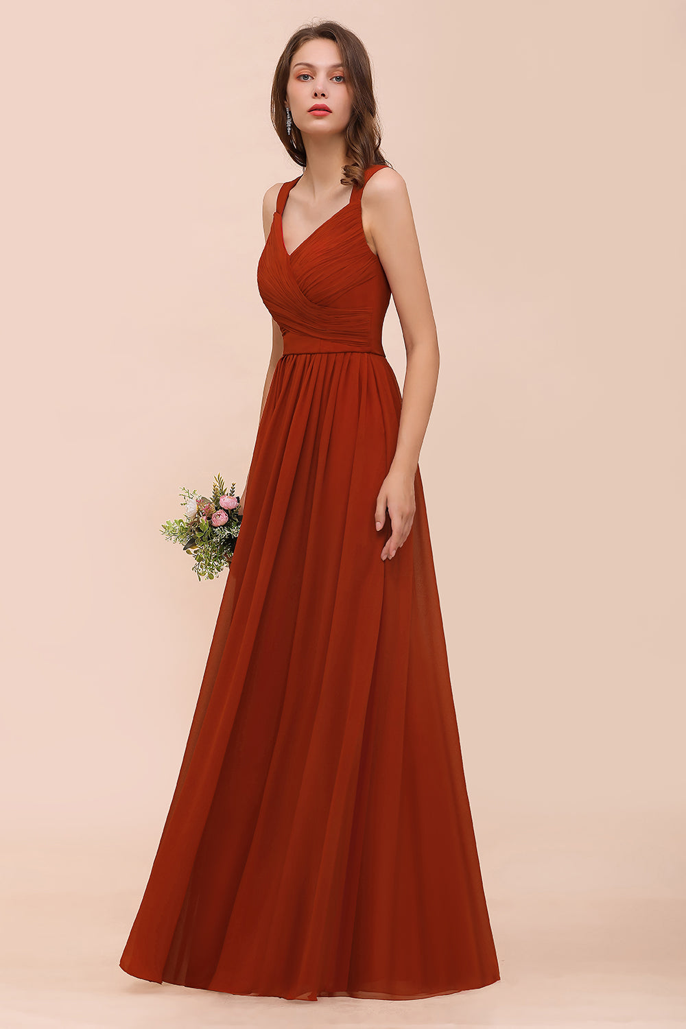 Suchen Sie Rote Brautjungfernkleider Lang Günstig online bei babyonlinedress.de. Chiffon Kleider Brautjungfern für Sie zur hochzeit gehen.