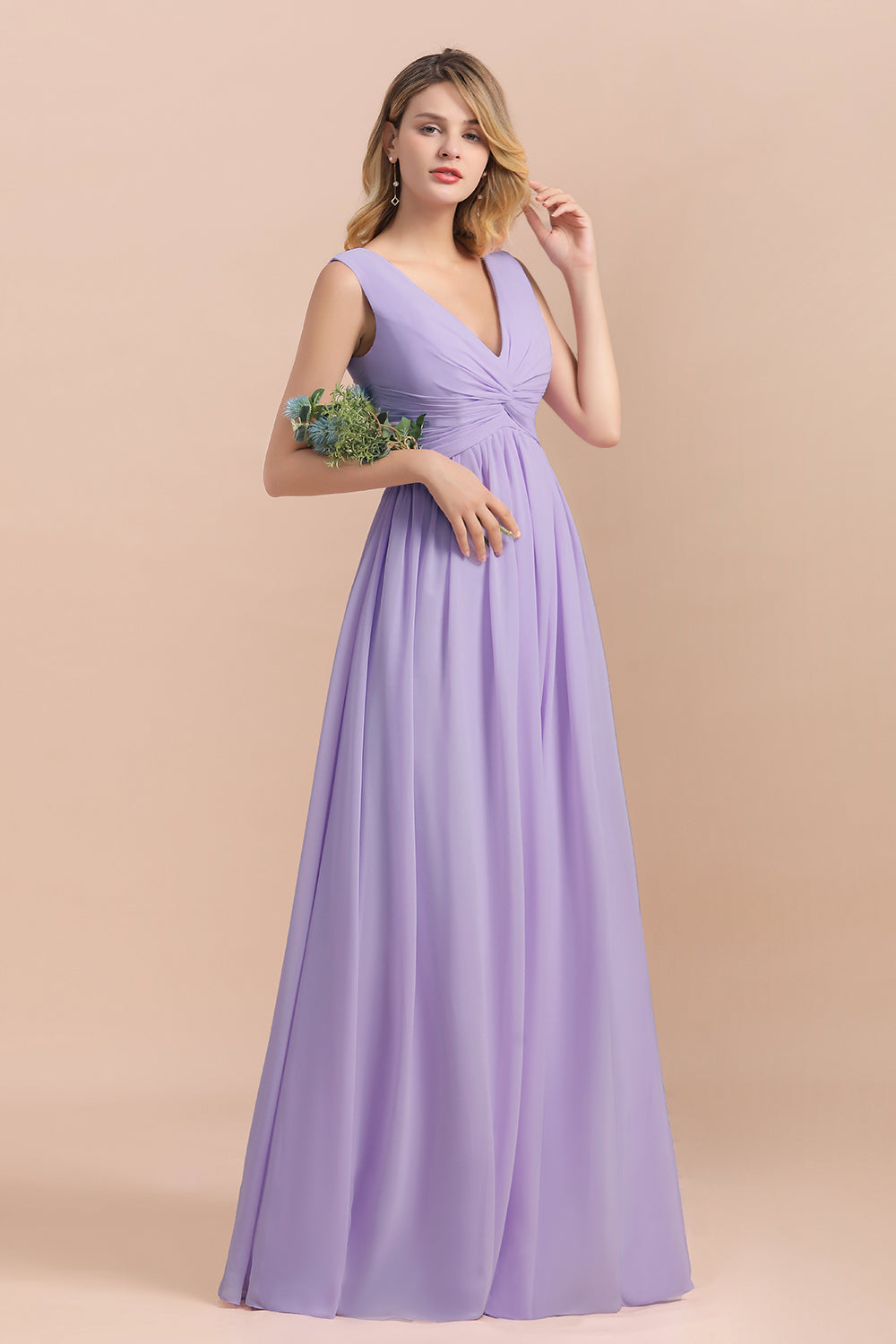 Suchen Sie Lilac Brautjungfernkleider Lang Chiffon online bei babyonlinedress.de. Hochzeitspartykleider Günstig für Sie zur Hochzeit gehen.