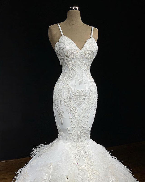 Laden Sie das Bild in den Galerie-Viewer, Kaufen Sie Elegante Brautkleider Mit Spitze online bei babyonlinedress.de. Hochzeitskleider Günstig Online für Sie mit günstigen preis bekommen.
