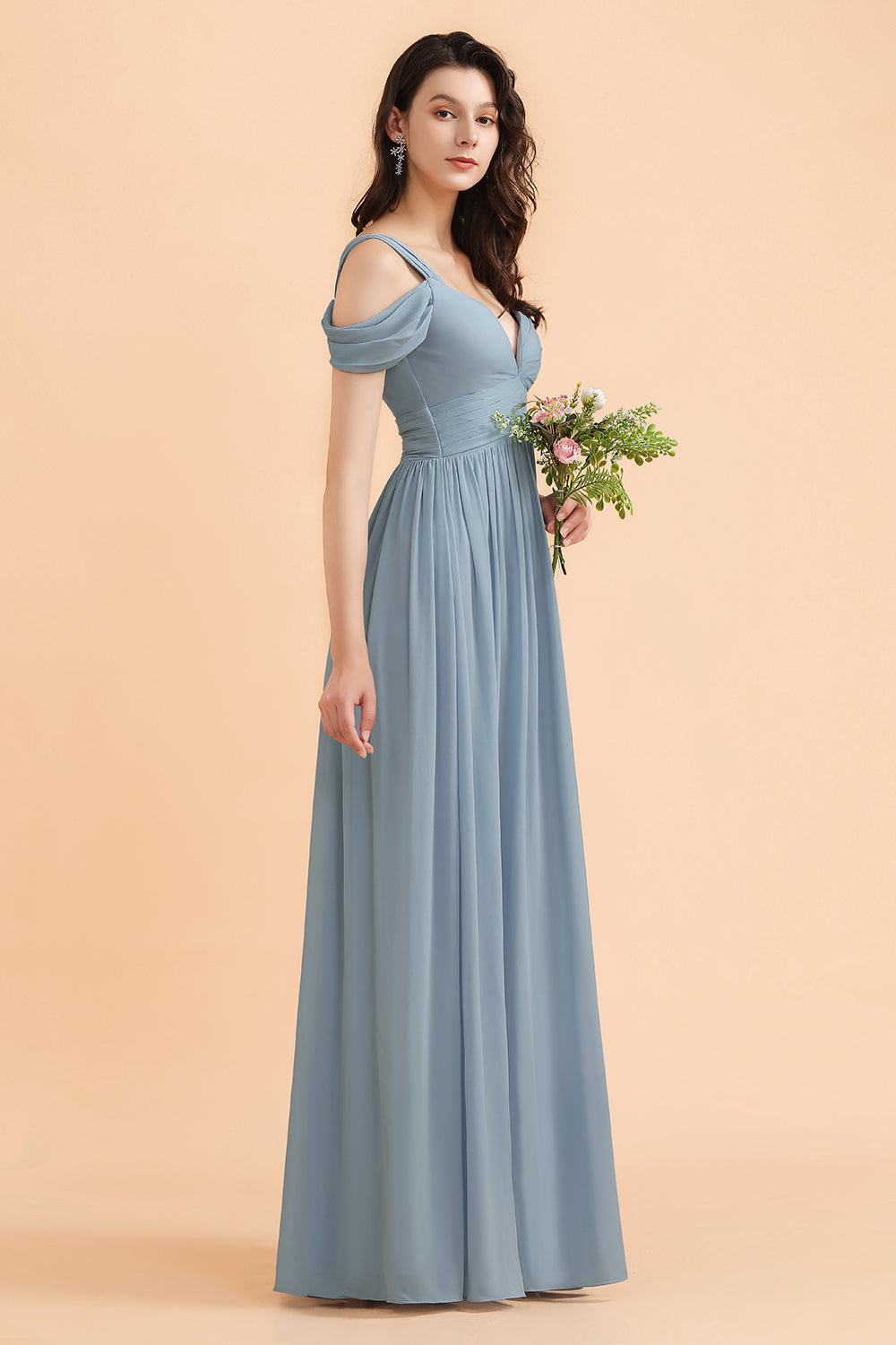 Finden Sie Brautjungfernkleider Stahlblau Lang Günstig online bei babyonlinedress.de. Schlichtes Abendkleid Chiffon für Sie zum abend party gehen.