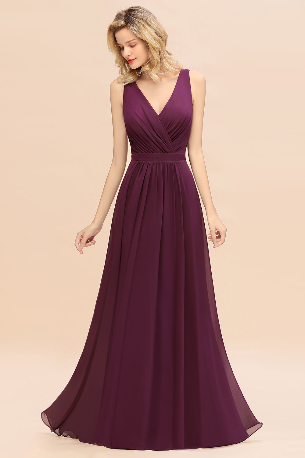 BMbridal Affordable V Ausschnitt Ruffle Long Grape Chiffon Bridesmaid Dress with Schleife