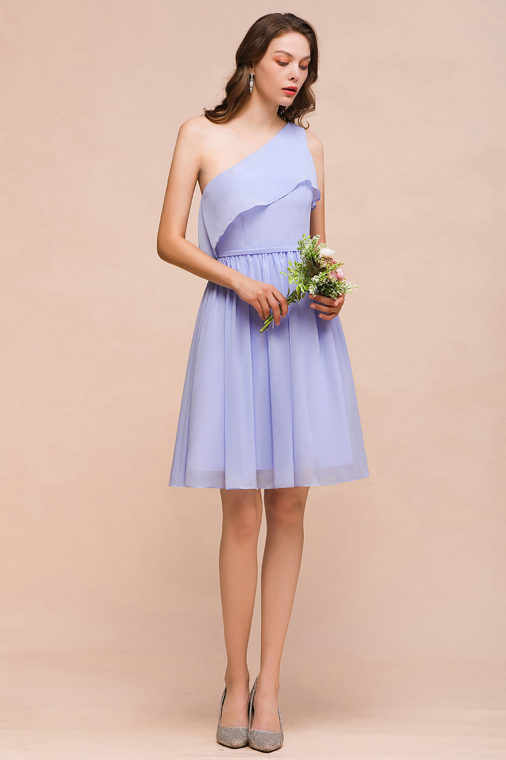 Suchen Sie Lavender Brautjungfernkleider Kurz online bei babyonlinedress.de. Chiffon Kleider Günstig für Brautjungfern maß geschneidert bekommen.