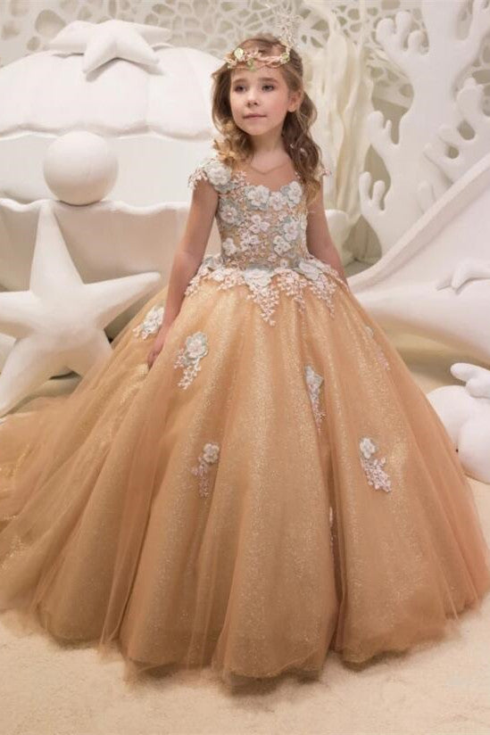 Bestellen Sie Blumenmädchen Kleid Spitze online bei babyonlinedress.de. Blumenmädchenkleider für Kinder zur Hochzeit gehen.