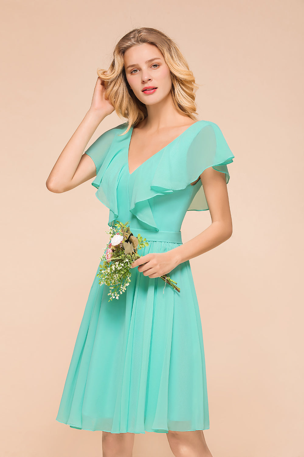 Bestellen Sie Brautjungfernkleider Kurz Mint Grün online bei babyonlinedress.de. Chiffon Kleider Günstig für Sie zur Hochzeit gehen.