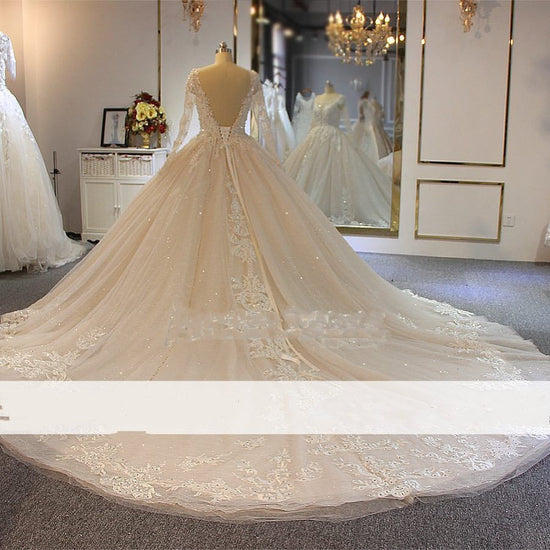 Laden Sie das Bild in den Galerie-Viewer, Kaufen Sie Luxus Brautkleider Spitze Ärmel online bei babyonlinedress.de. Hochzeitskleider A Linie Online für Sie mit hocher Qualität online
