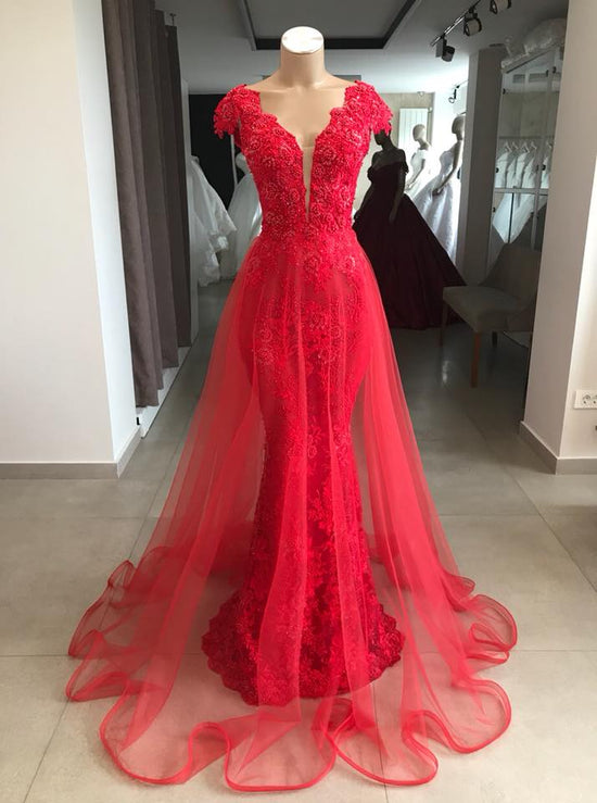 Hier Können Sie Elegante Abendkleider Lang Rot Spitze online bei Thekleid.de kaufen. Festkleider Günstig Kaufen für Sie zum abiball online.