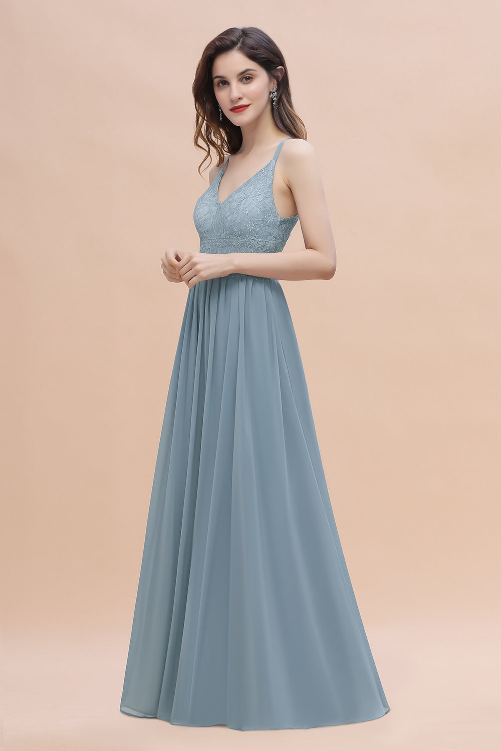 Bestellen Sie Stahlblaue Brautjungfernkleider Lang Chiffon online bei babyonlinedress.de. Kleider Für Brautjungfern nach maß anfertigen.