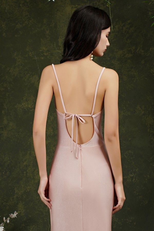 Laden Sie das Bild in den Galerie-Viewer, Hier können Sie Schlichtes Abendkleid Lang Rosa online bei babyonlinedress.de kaufen. Günstige Abiballkleider zum Abendparty gehen.
