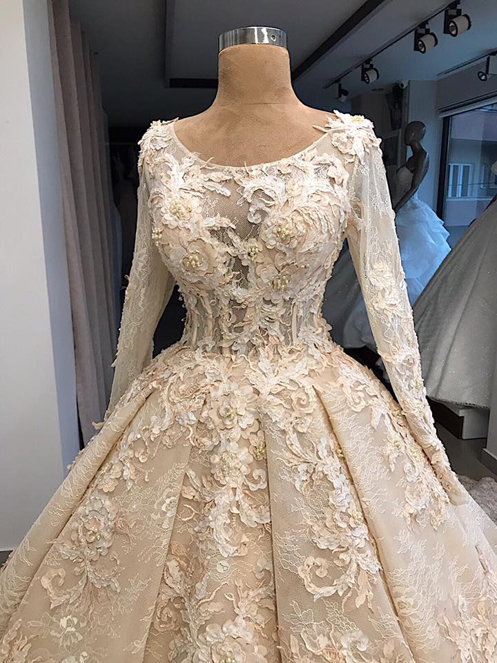 Kaufen Sie Vintage Hochzeitskleid Mit Spitze online mit günstigen preis. Brautkleid Mit Ärmel Online für Sie zur Hochzeit bei babyonlinedress.de.