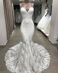 Finden Sie Designer Hochzeitskleider Meerjungfrau online bei babyonlinedress.de. Brautkleider mit Spitze Online für Sie nach maß zur Hochzeit.