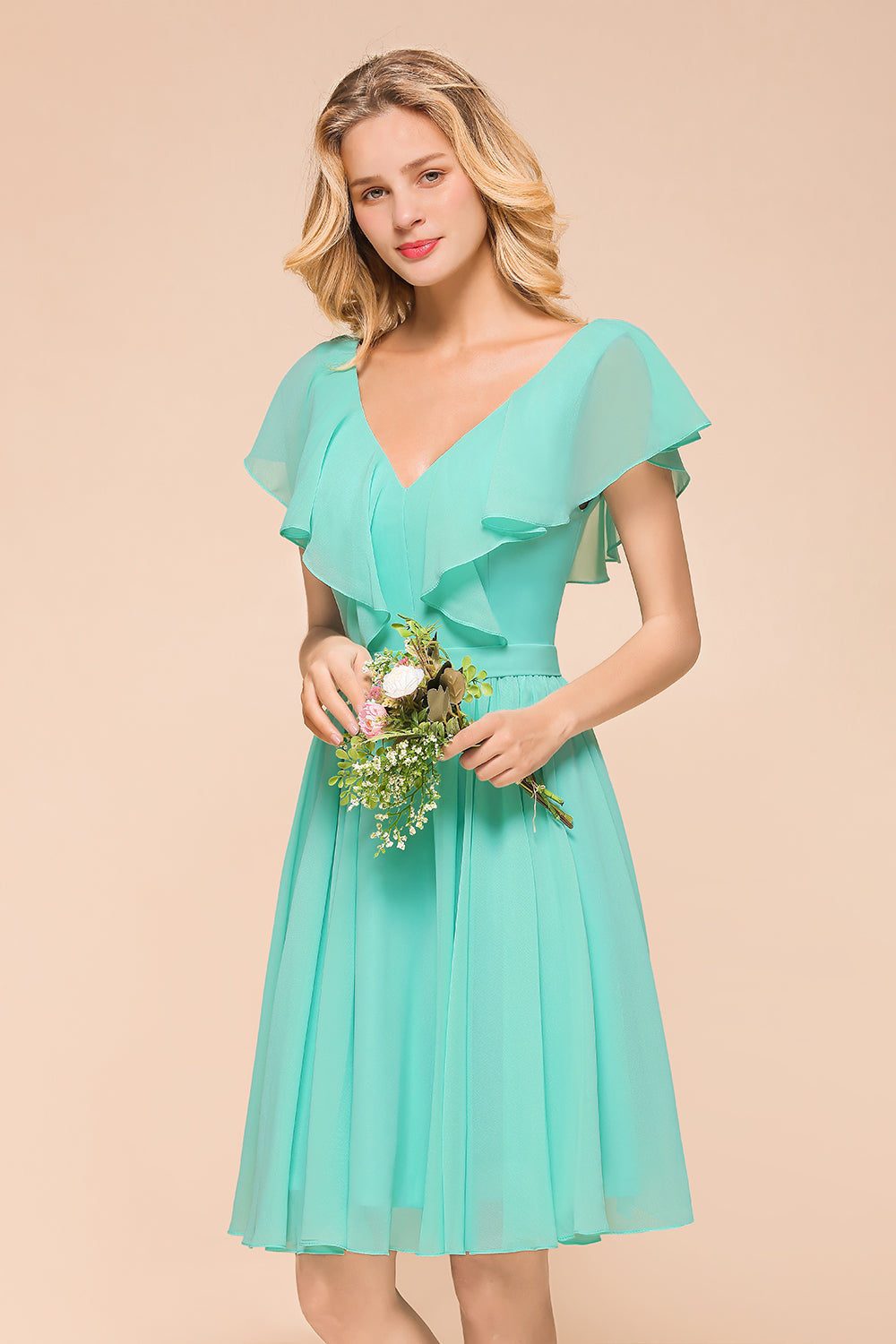 Bestellen Sie Brautjungfernkleider Kurz Mint Grün online bei babyonlinedress.de. Chiffon Kleider Günstig für Sie zur Hochzeit gehen.