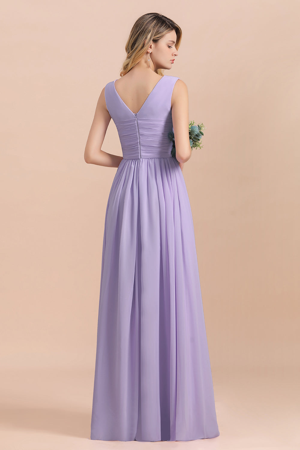 Suchen Sie Lilac Brautjungfernkleider Lang Chiffon online bei babyonlinedress.de. Hochzeitspartykleider Günstig für Sie zur Hochzeit gehen.