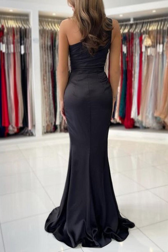 Hier können Sie schlichte günstige schwarze Abendkleider online bei Thekleid.de kaufen. Günstige Abiballkleider zum Abendparty gehen.