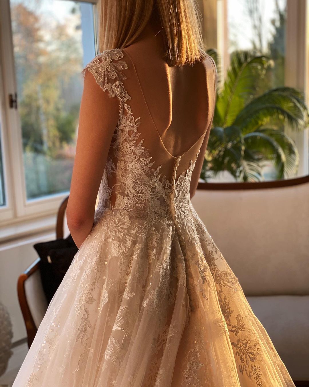 Finden Sie Hochzeitskleid Standesamt, Brautkleid A Linie Mit Spitze online bei Babyonlinedress.de.mit nach maß anfertigen service bekommen.