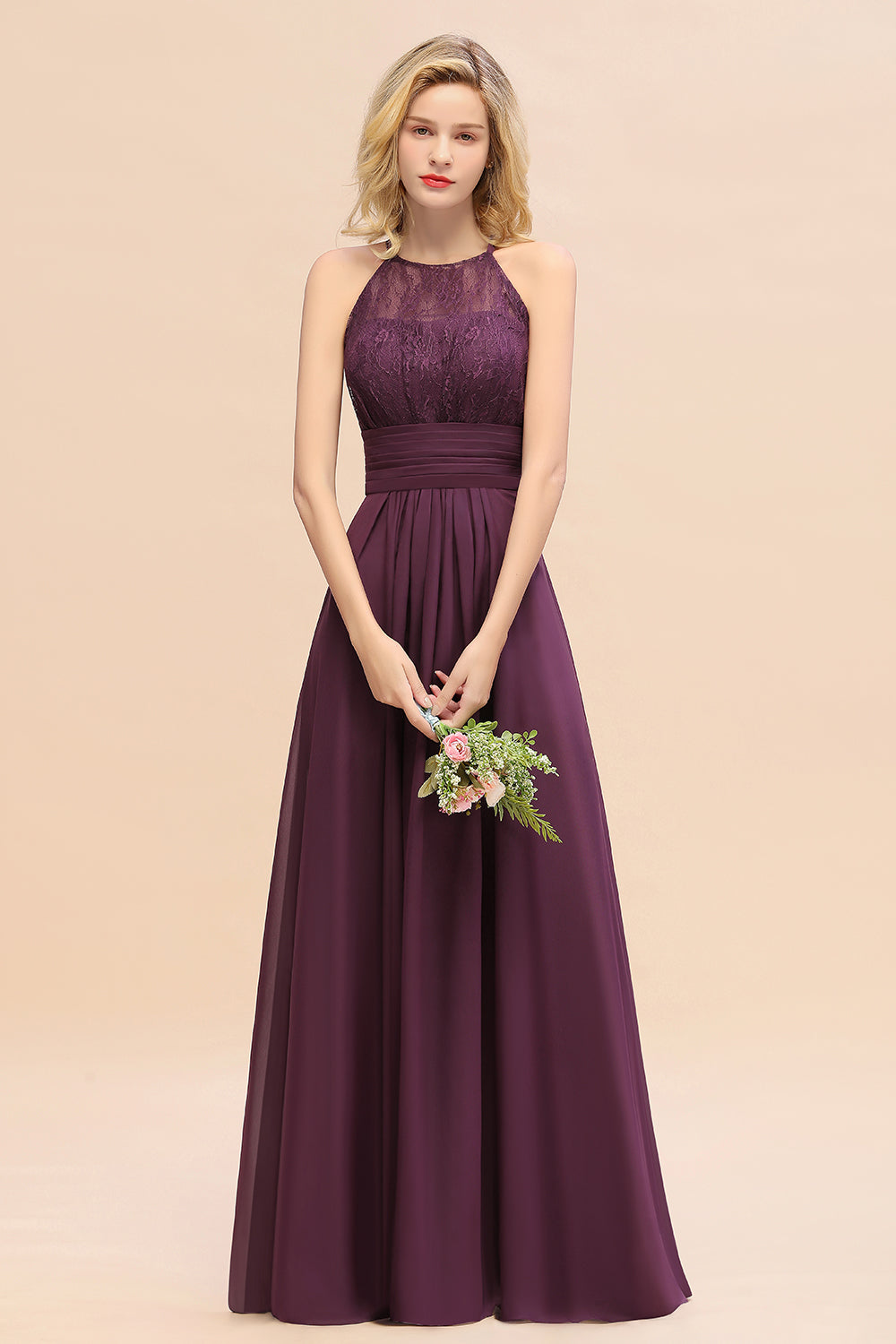 BMbridal Elegant Neckholder Rüschen Ärmellos Grape Spitze Bridesmaid Dresses Affordable