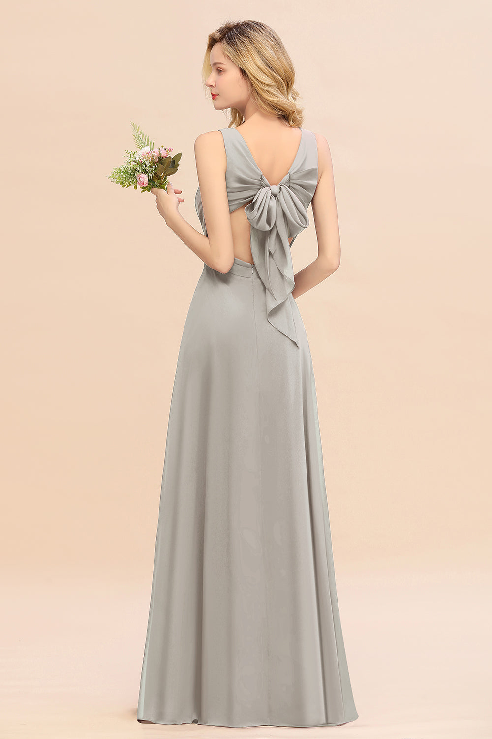 BMbridal Affordable V Ausschnitt Ruffle Long Grape Chiffon Bridesmaid Dress with Schleife