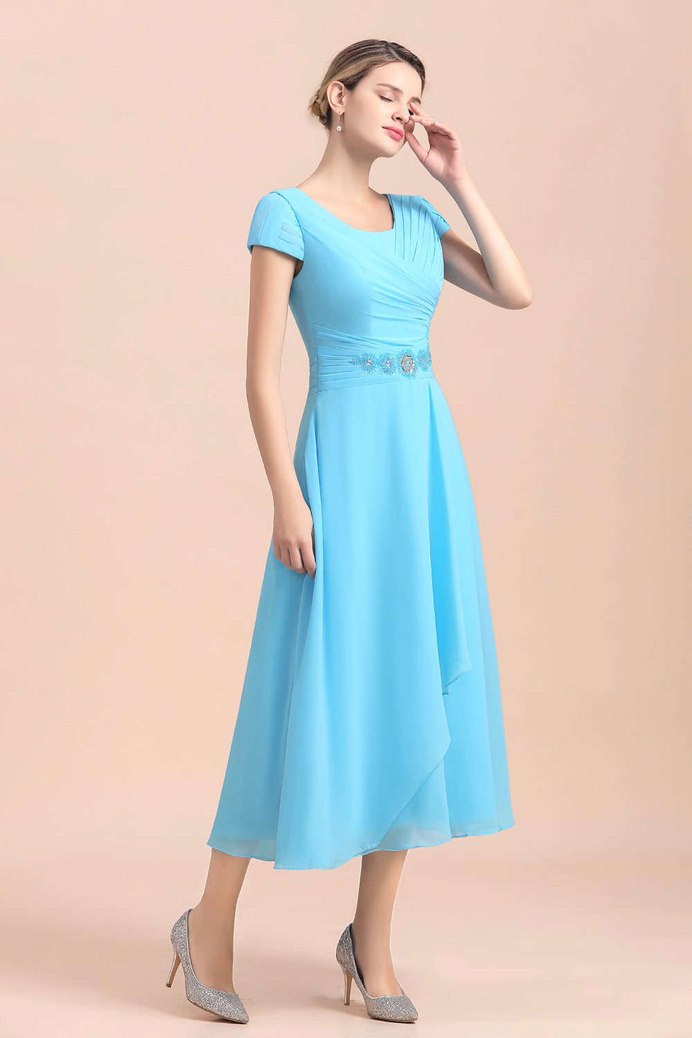 Finden Sie Günstige Brautmutterkleider Kurz Blau online bei babyonlinedress.de. Chiffon Kleider Günstig für Brautmutter online bestellen.