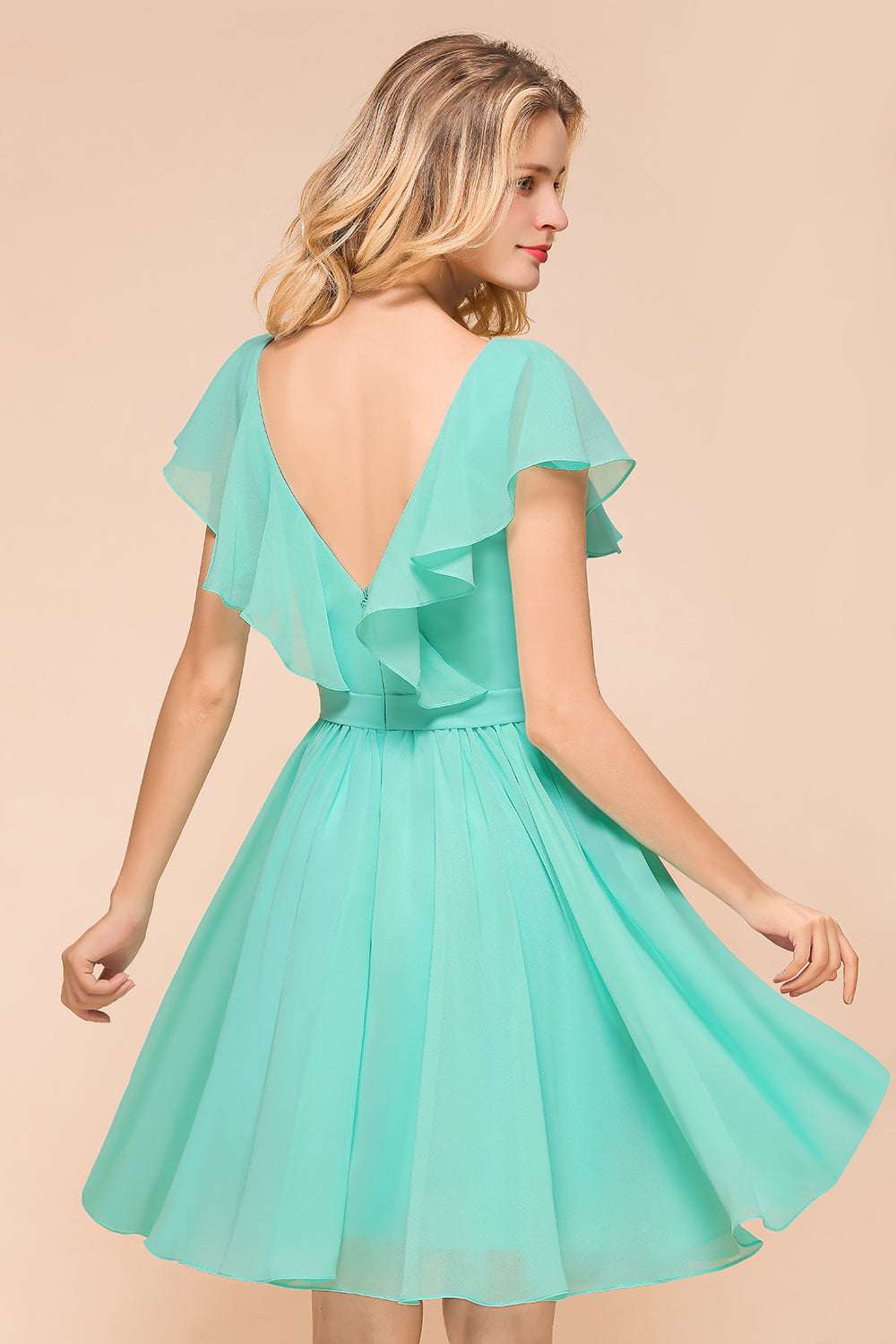 Bestellen Sie Brautjungfernkleider Kurz Mint Grün online bei babyonlinedress.de. Chiffon Kleider Günstig für Sie zur Hochzeit gehen.